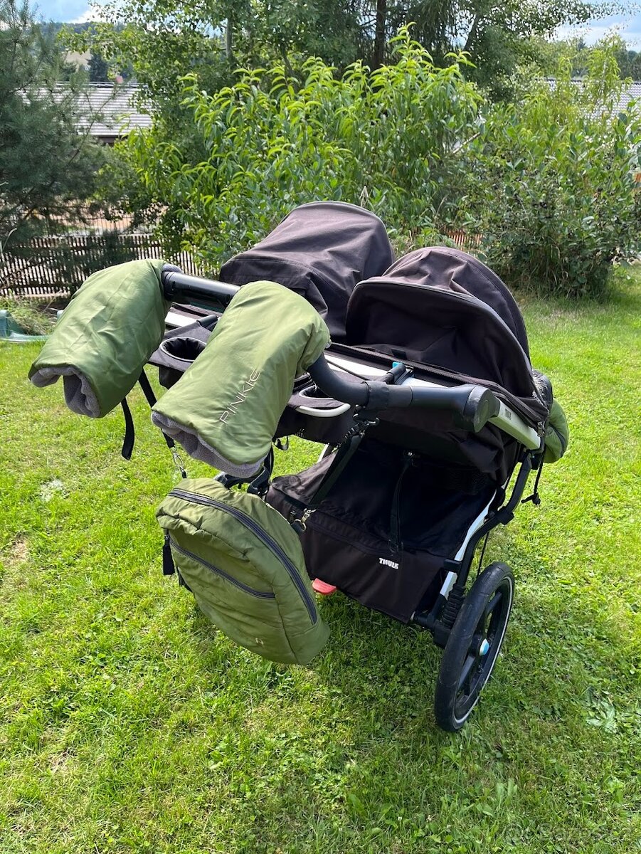 Dvojkočárek Thule Urban Glide 2 s příslušenstvím - 2