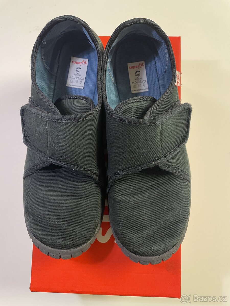 Dětské přezůvky Superfit vel.37 a 38 černé - 2