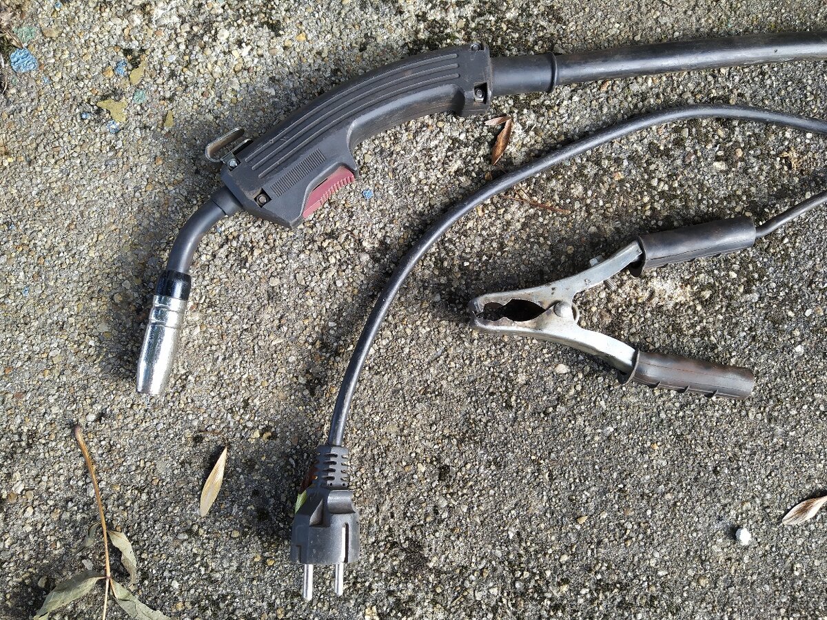 Prodám svářečku Einhell 150 SGA - 2