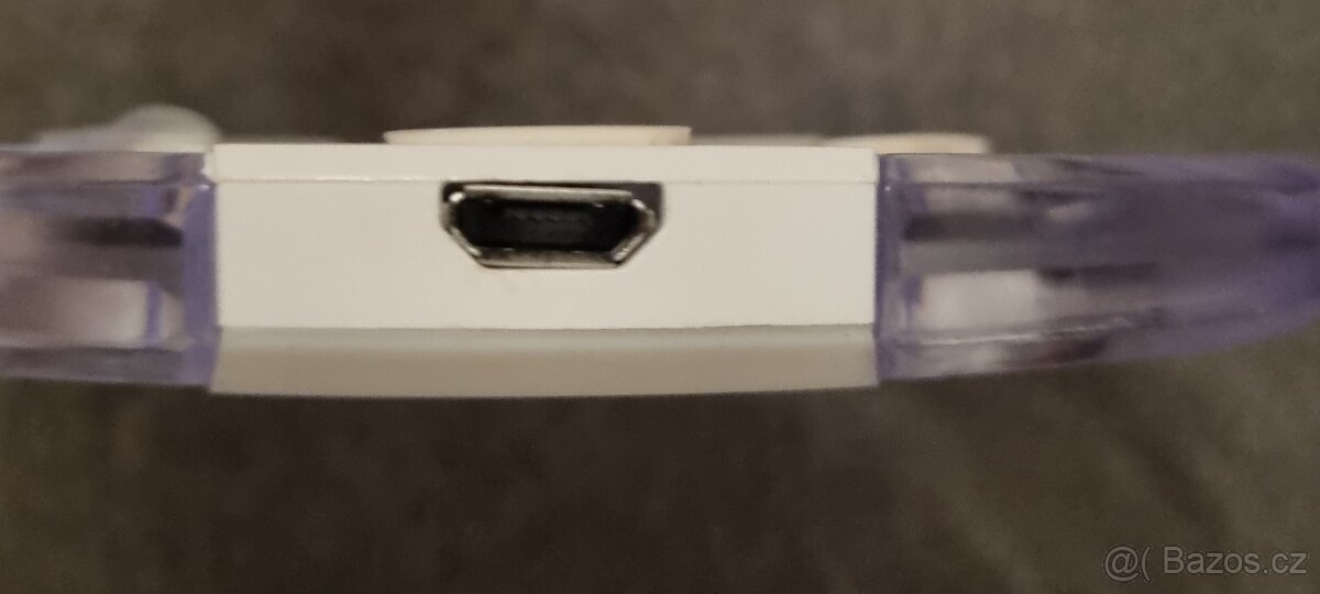 Prodám bezdrátovou nabíječku - 2