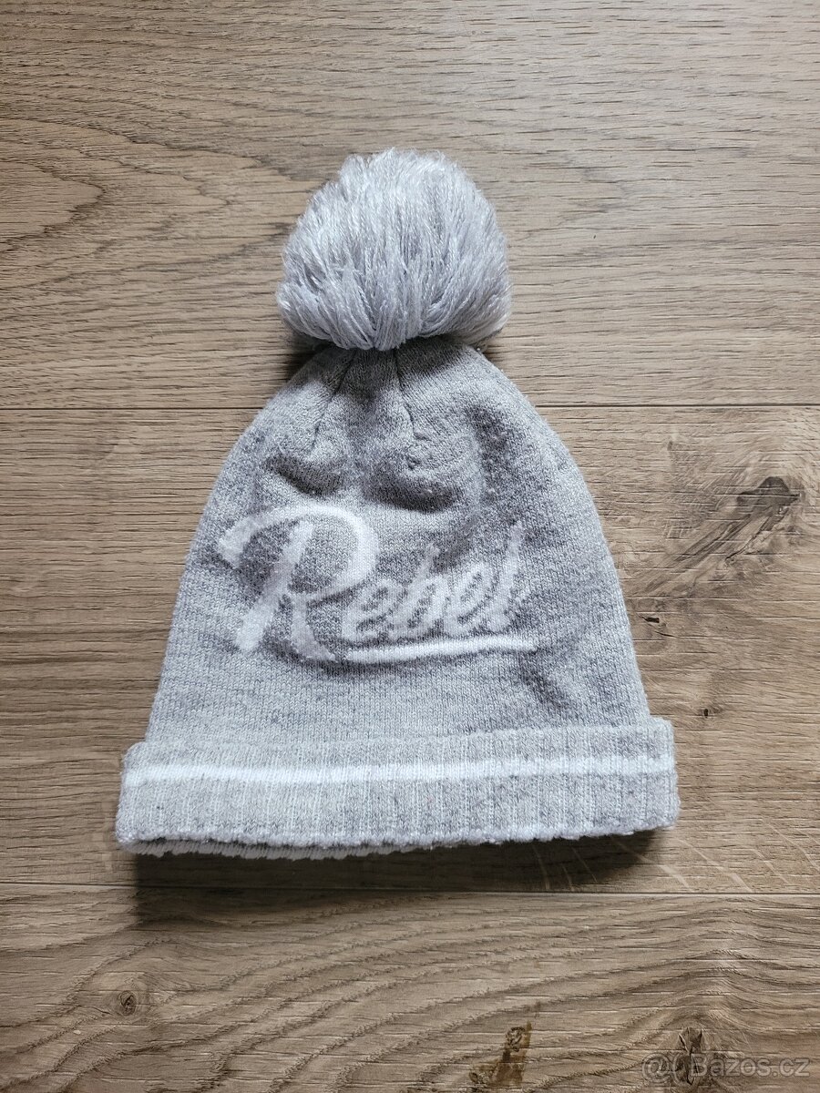 zimní čepice Rebel - 2