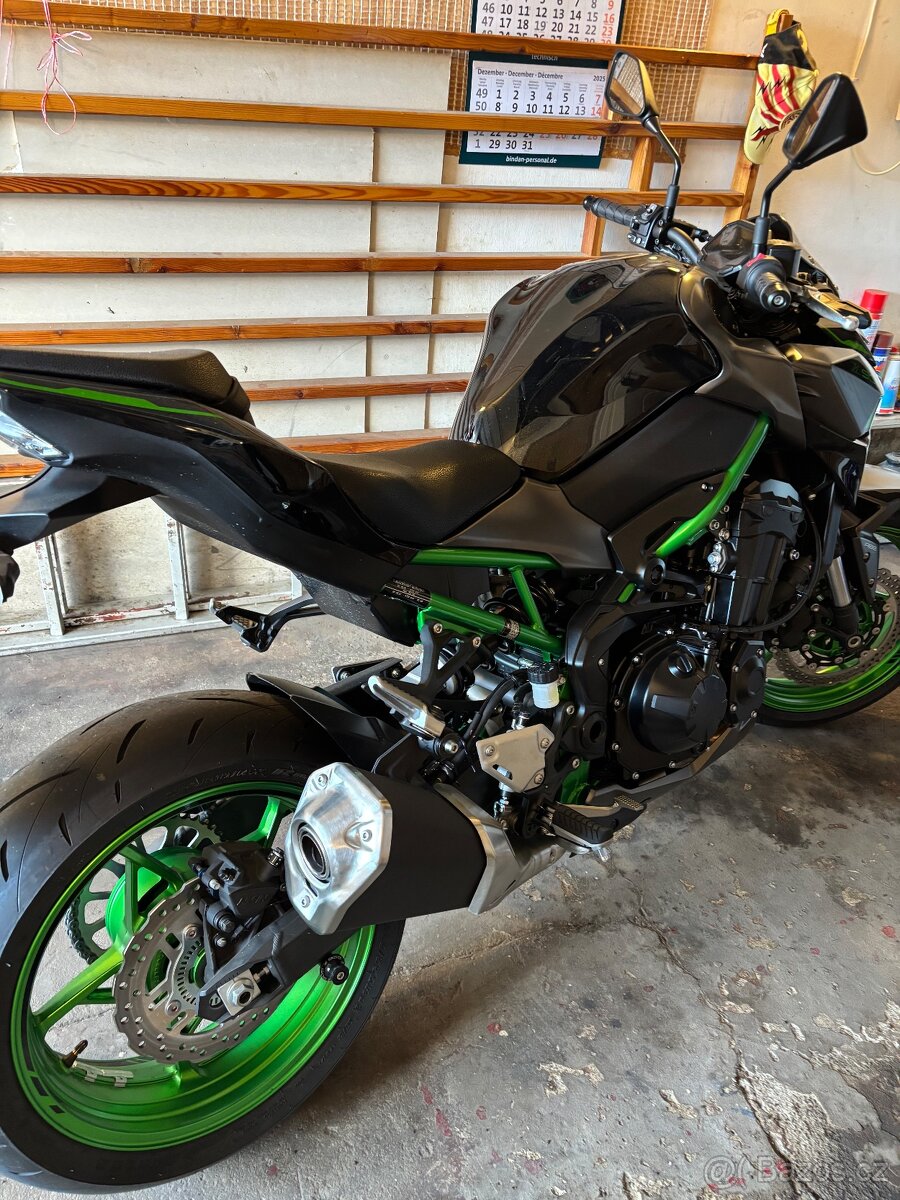 Kawasaki Z900 - 2