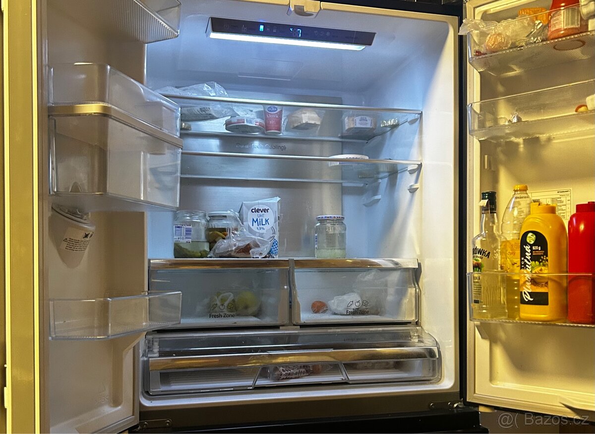 Americká lednice Hisense no frost A+++ -černá - 2