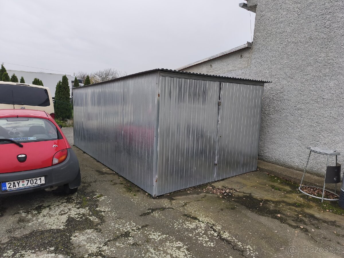 Pronájem garaze - 2