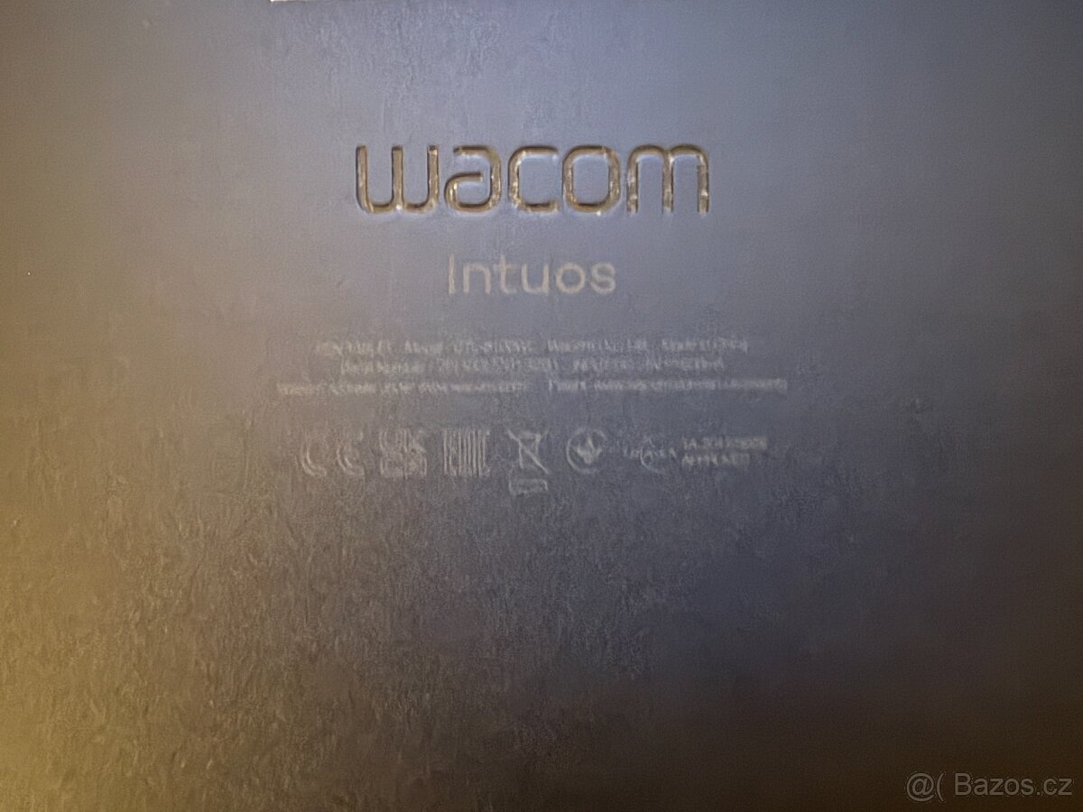3x Wacom Intuos M, Pro M, Pro L - 2