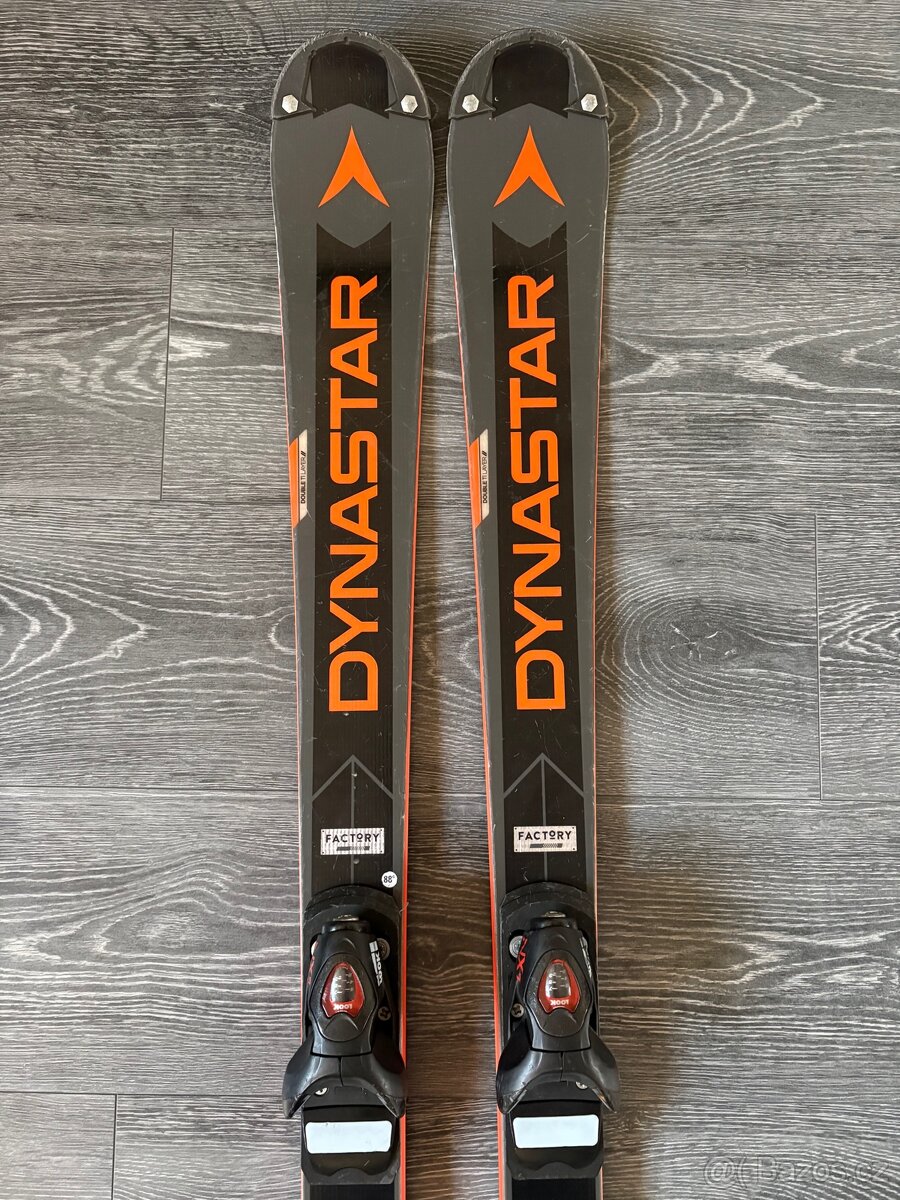 Lyže Dynastar juniorské 142cm - 2