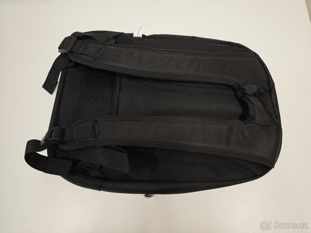Nový batoh na notebook do 14" Kensington - 2