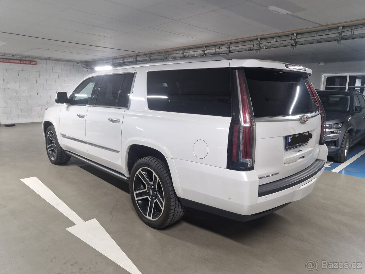 Cadillac Escalade ESV 6.2 Platinum V8 - 2