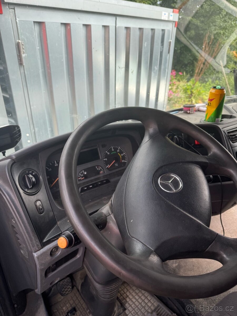 Mercedes atego dily - 2