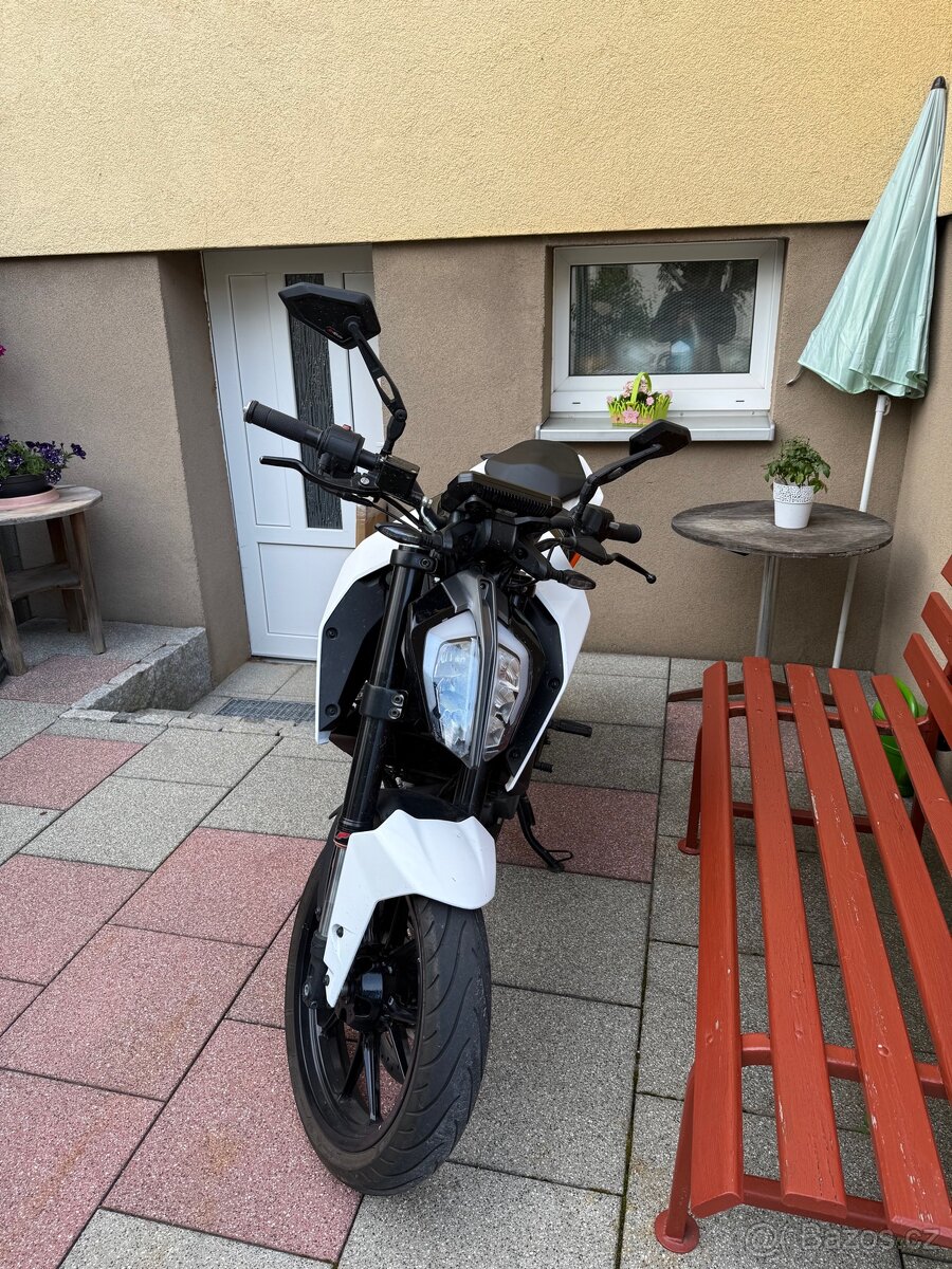 KTM Duke 125 - 2