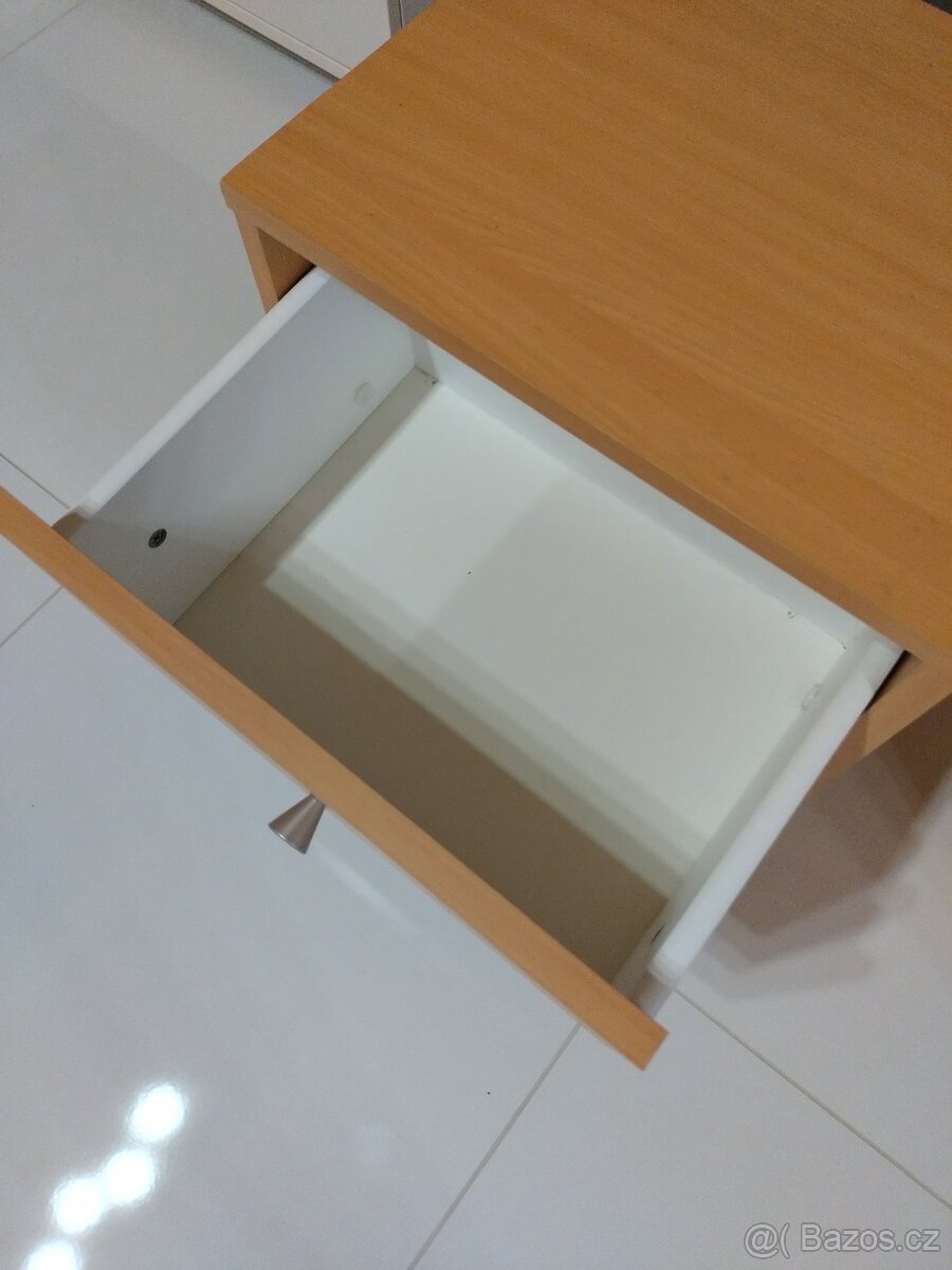 2x Noční stolky - 2