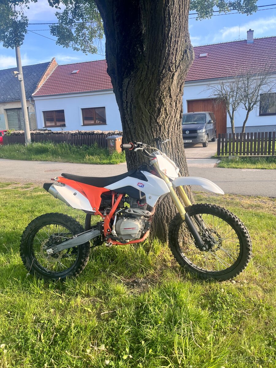 Pitbike 250 minirocket 2020