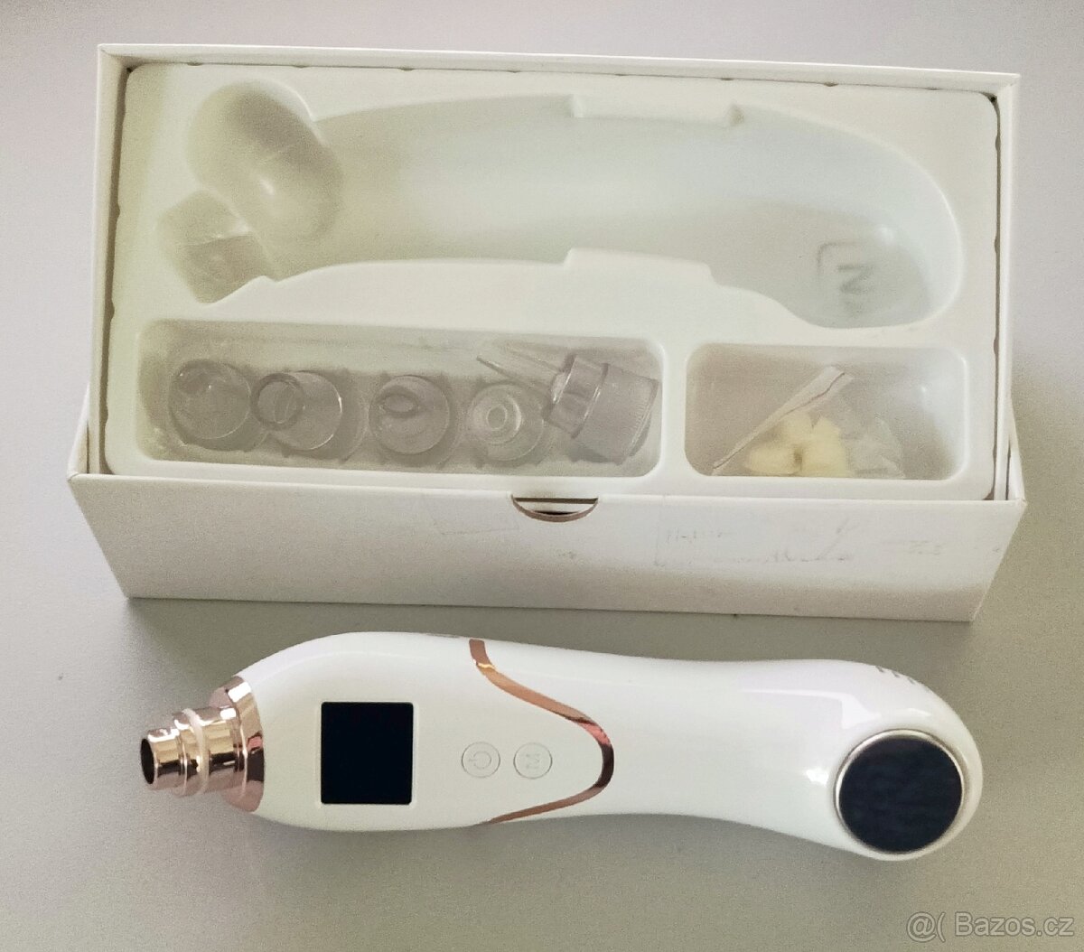 Kosmetický přístroj BeautyRelax Poremax - 2