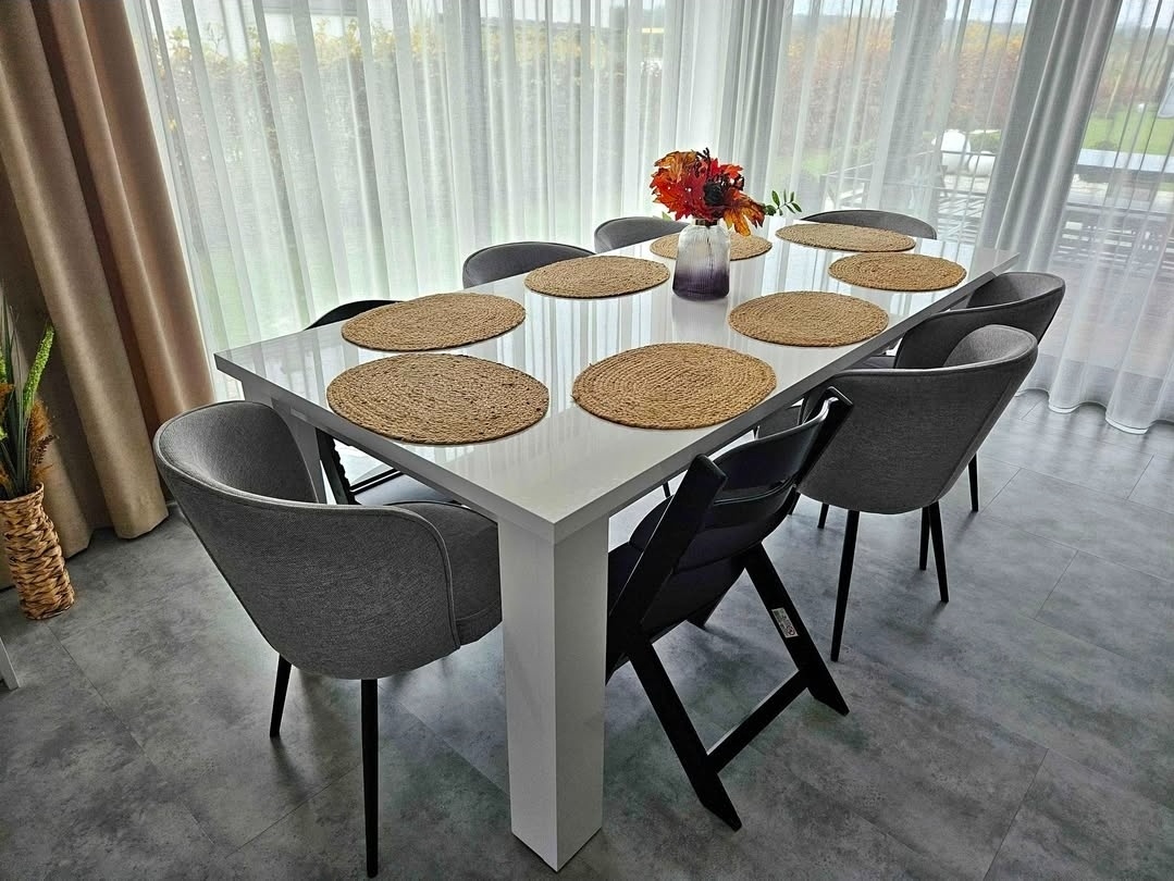 Jídelní stůl 220x100 - 2