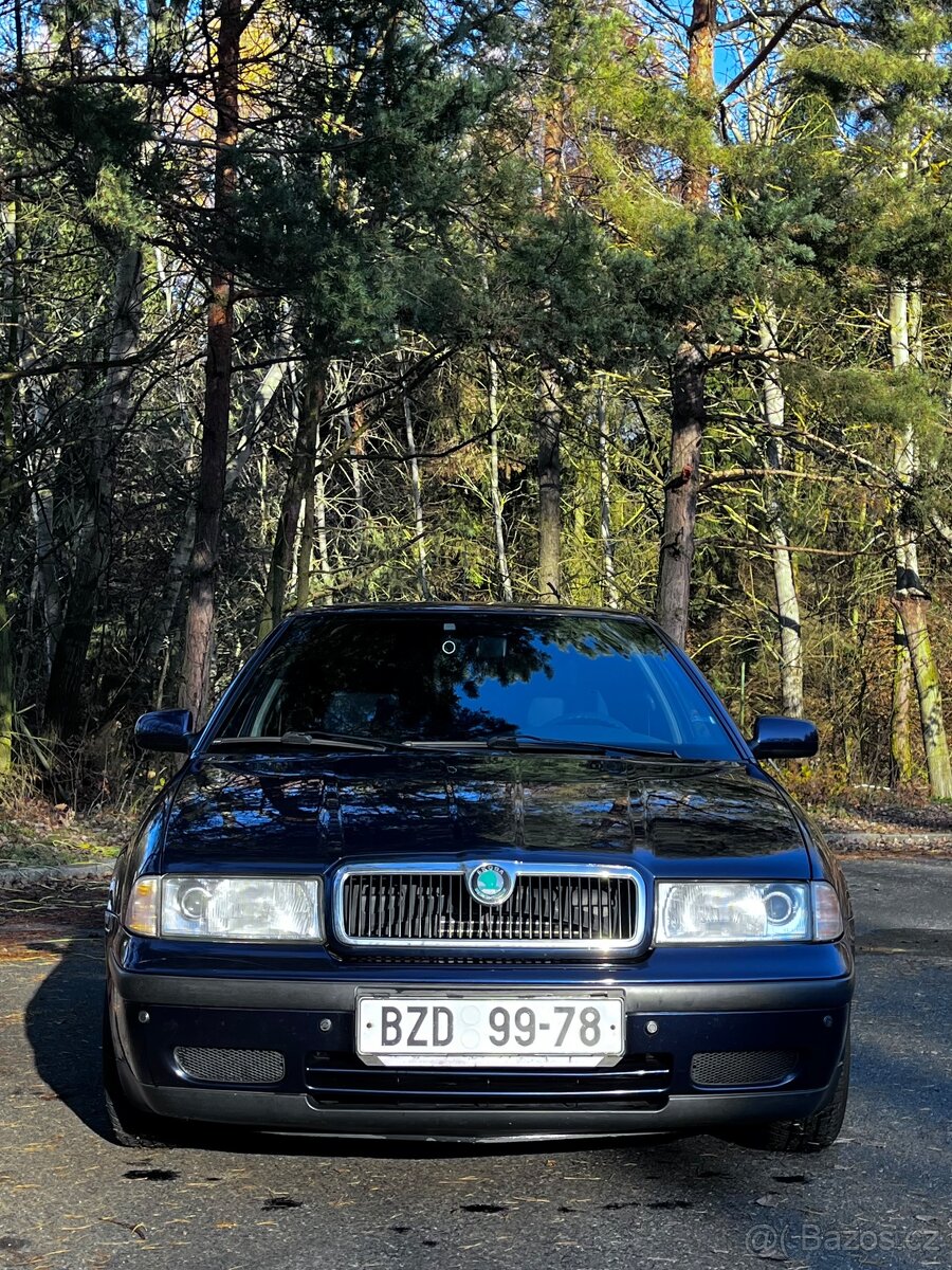 Octavia 1, modrá metalíza,1.6 55kw, 159 000km - 2