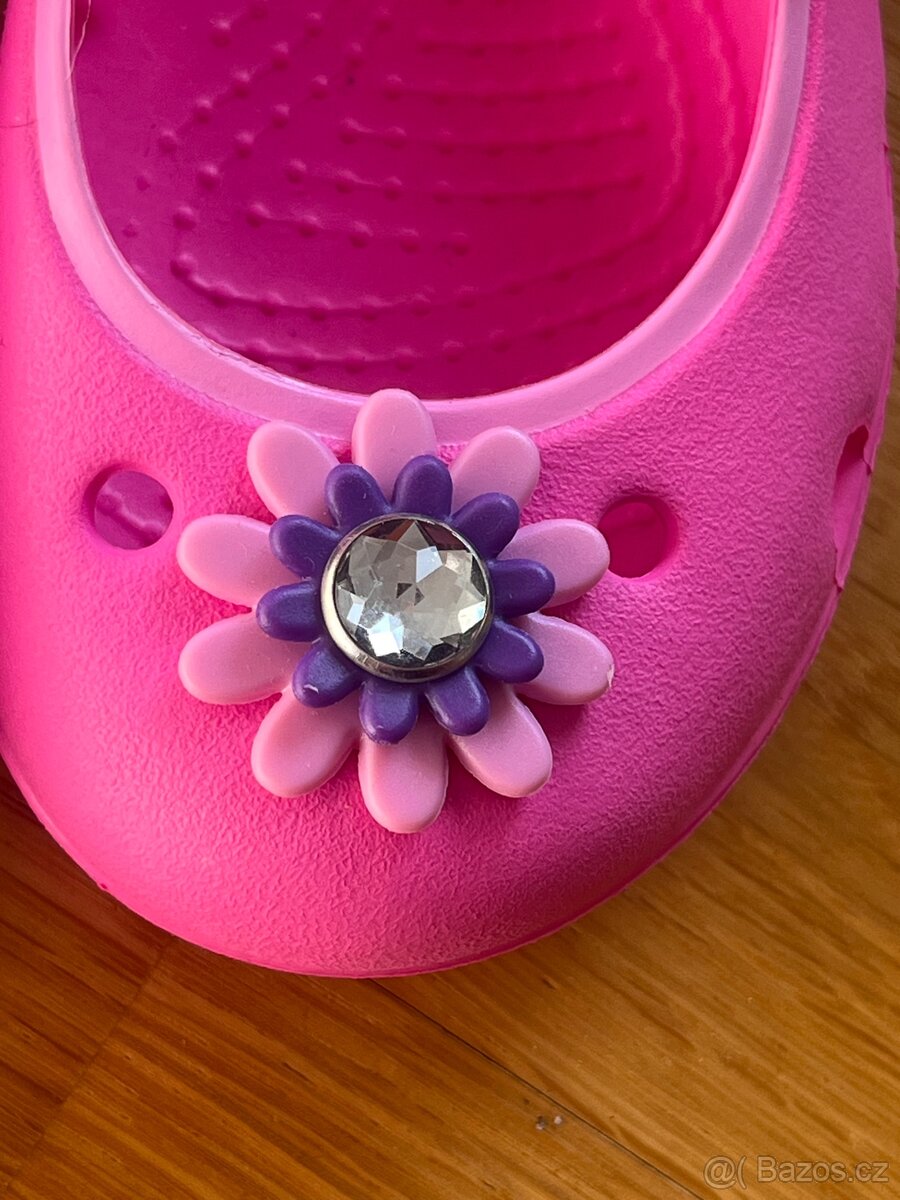 Crocs balerínky Keeley Petal Charm vel. C6 (EUR 22/23) - 2