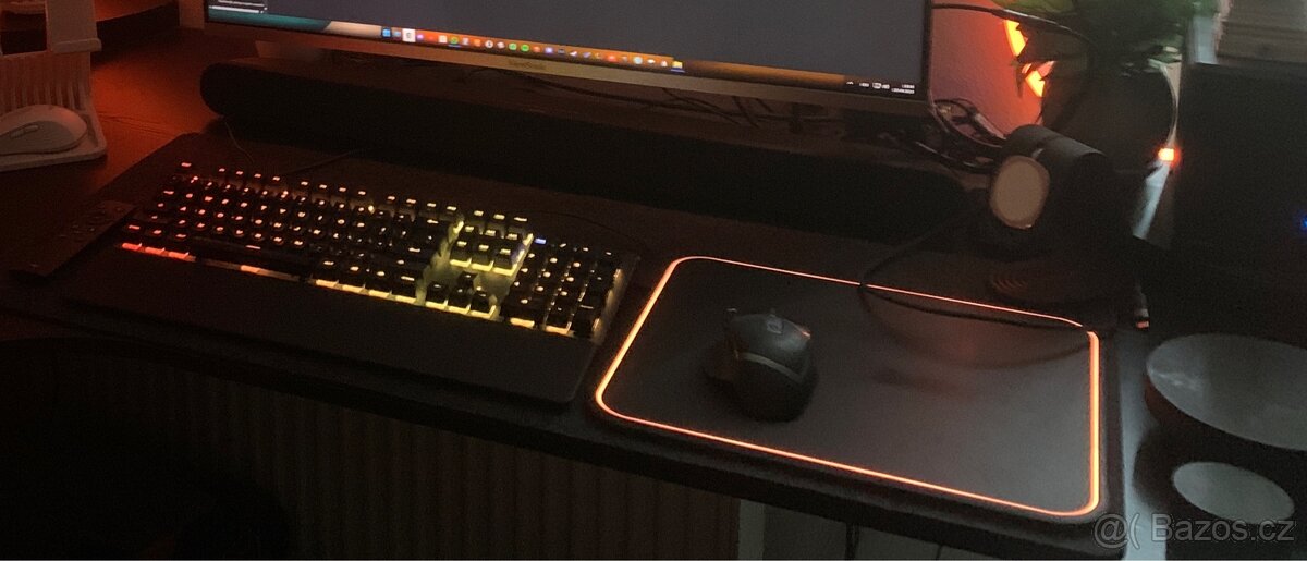 Podložka pod myš SteelSeries QcK Prism RGB černá - 2