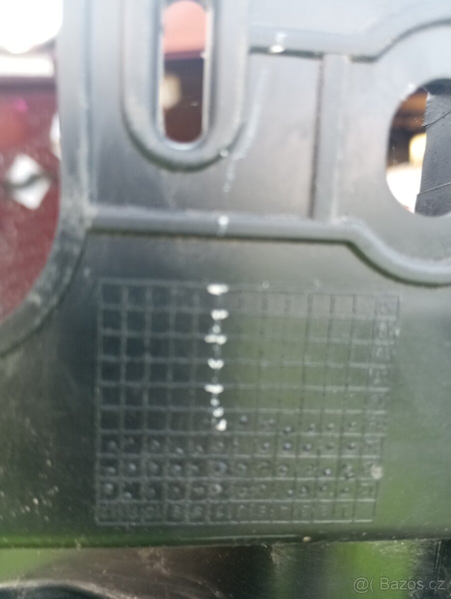 Držák zadního nárazníku VW t6 - 2