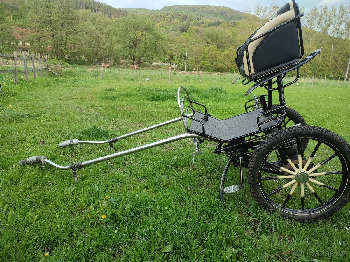 Kočár GIG pro jednoho koně - 2