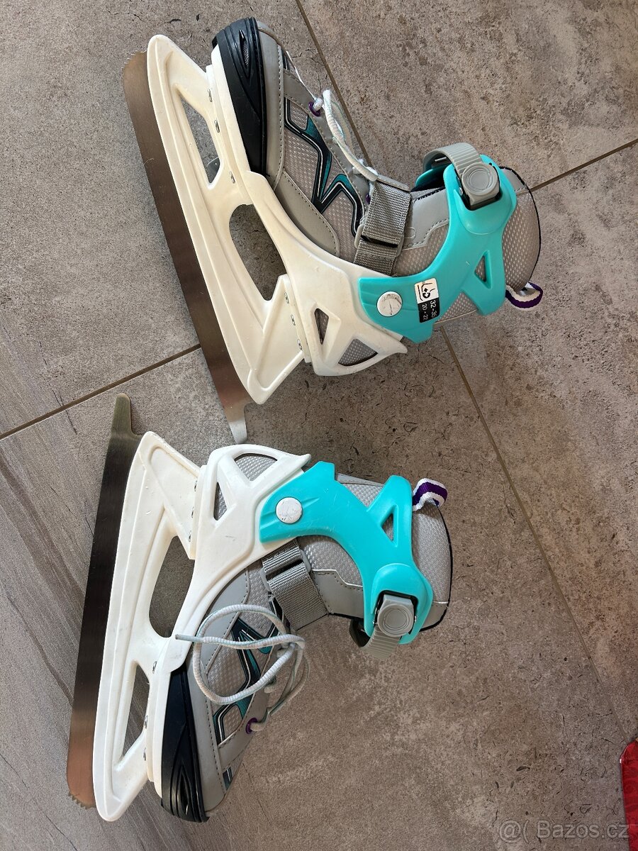 Dívčí lední brusle Decathlon vel.32-35 - 2