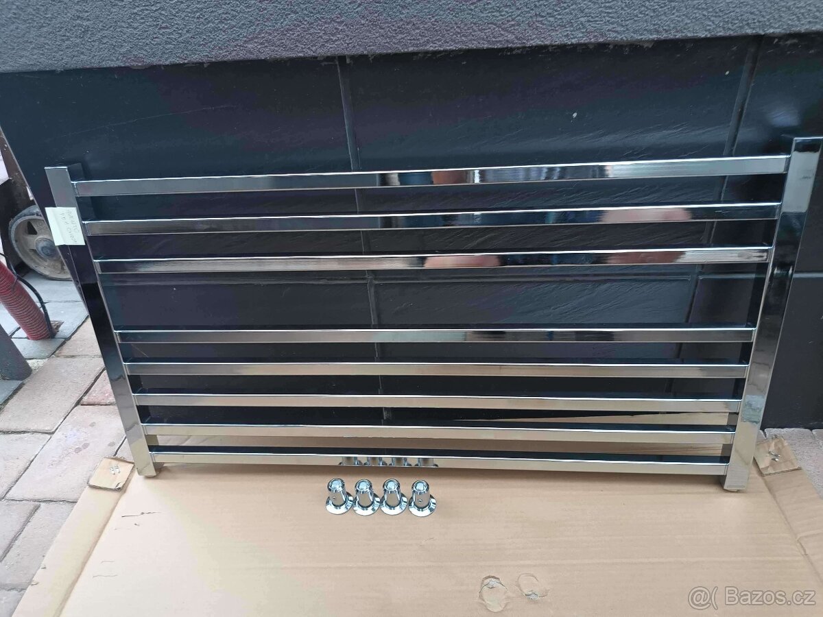 Koupelnový radiátor Avento 905 x 480 mm - 2