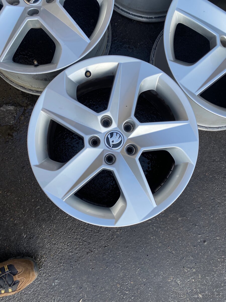 5x112 R17 DORADO - 2