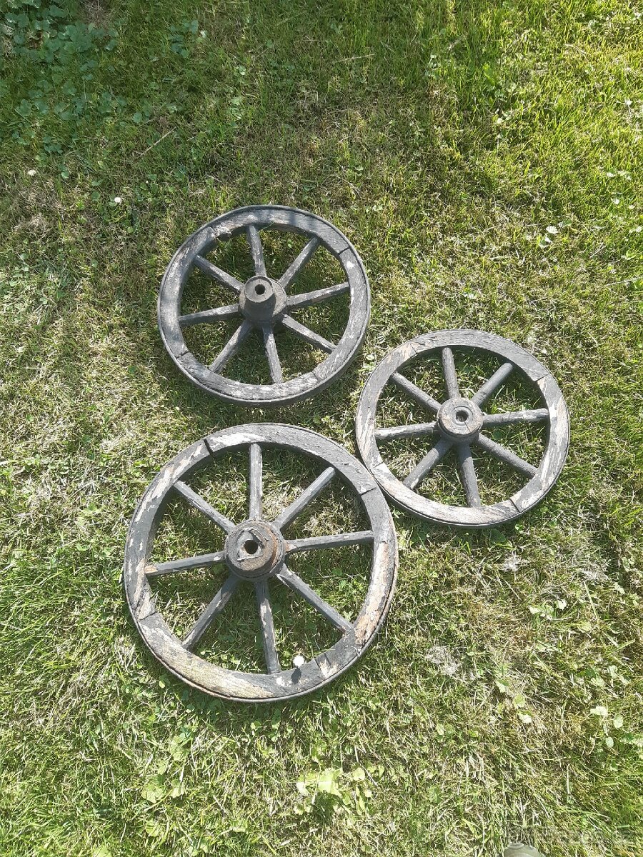 Kola z trakaře 3ks - 2