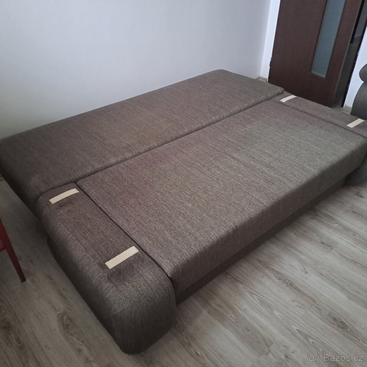 gauč rozkládací - 2