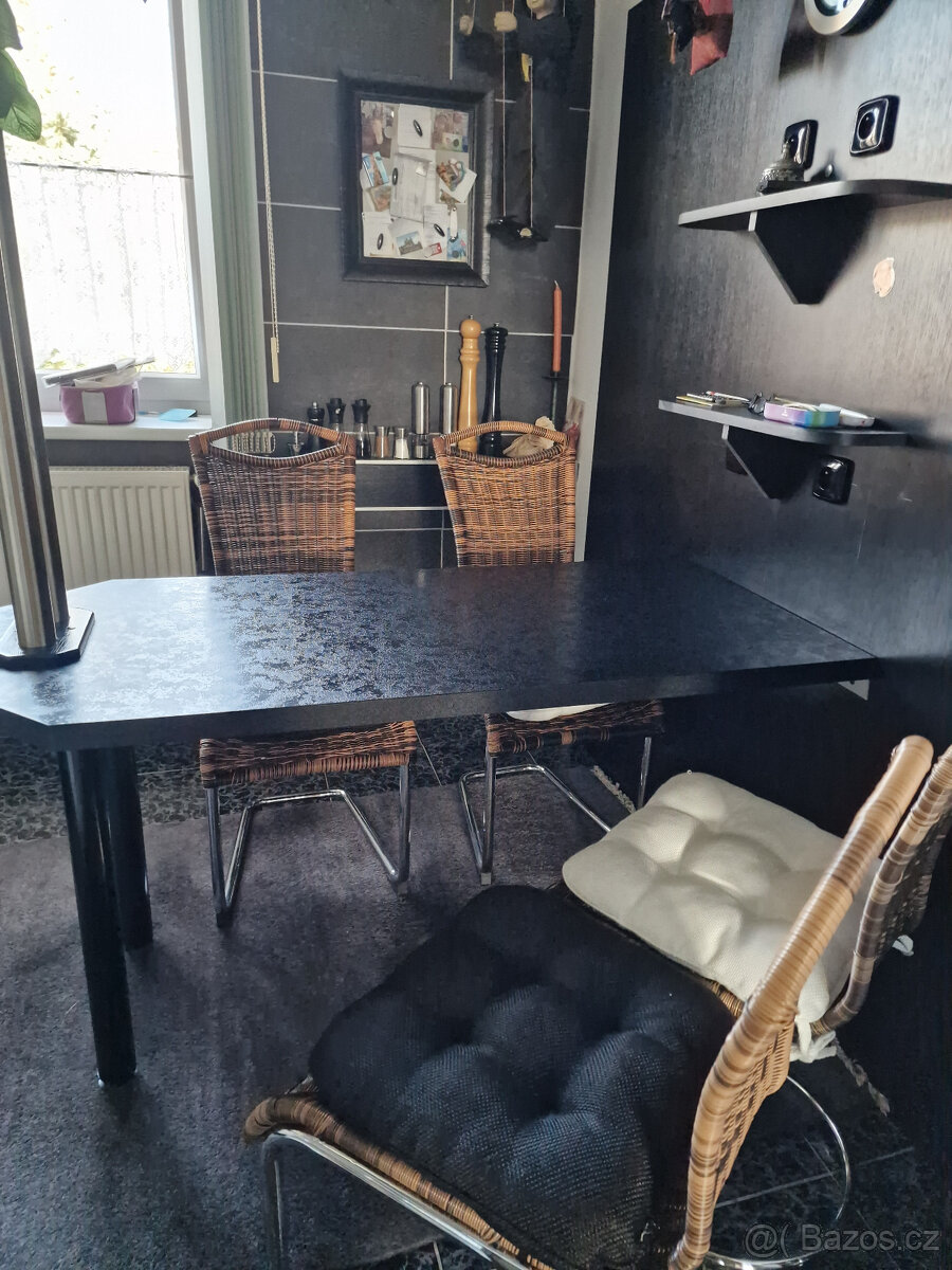 Stul do kuchyne novy - 2