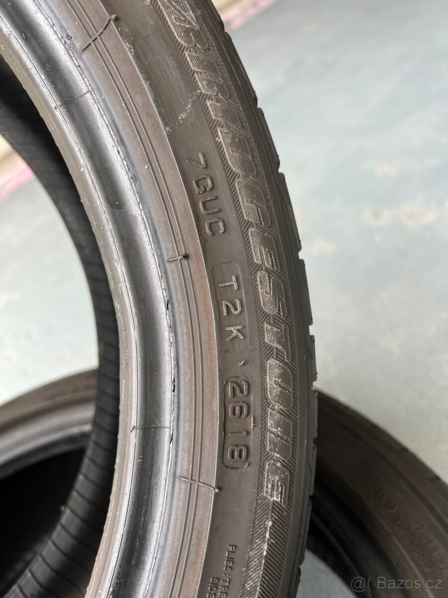 215/40 R17 Bridgestone - 2