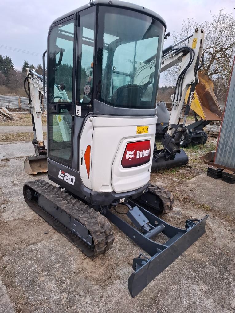 BOBCAT E 20 Z - 2
