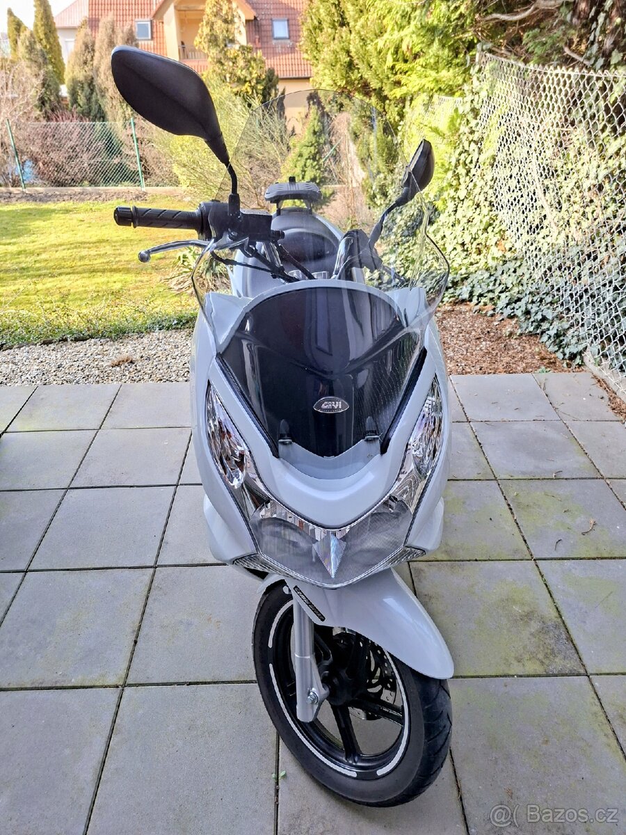 Prodám Honda PCX 125 - 2