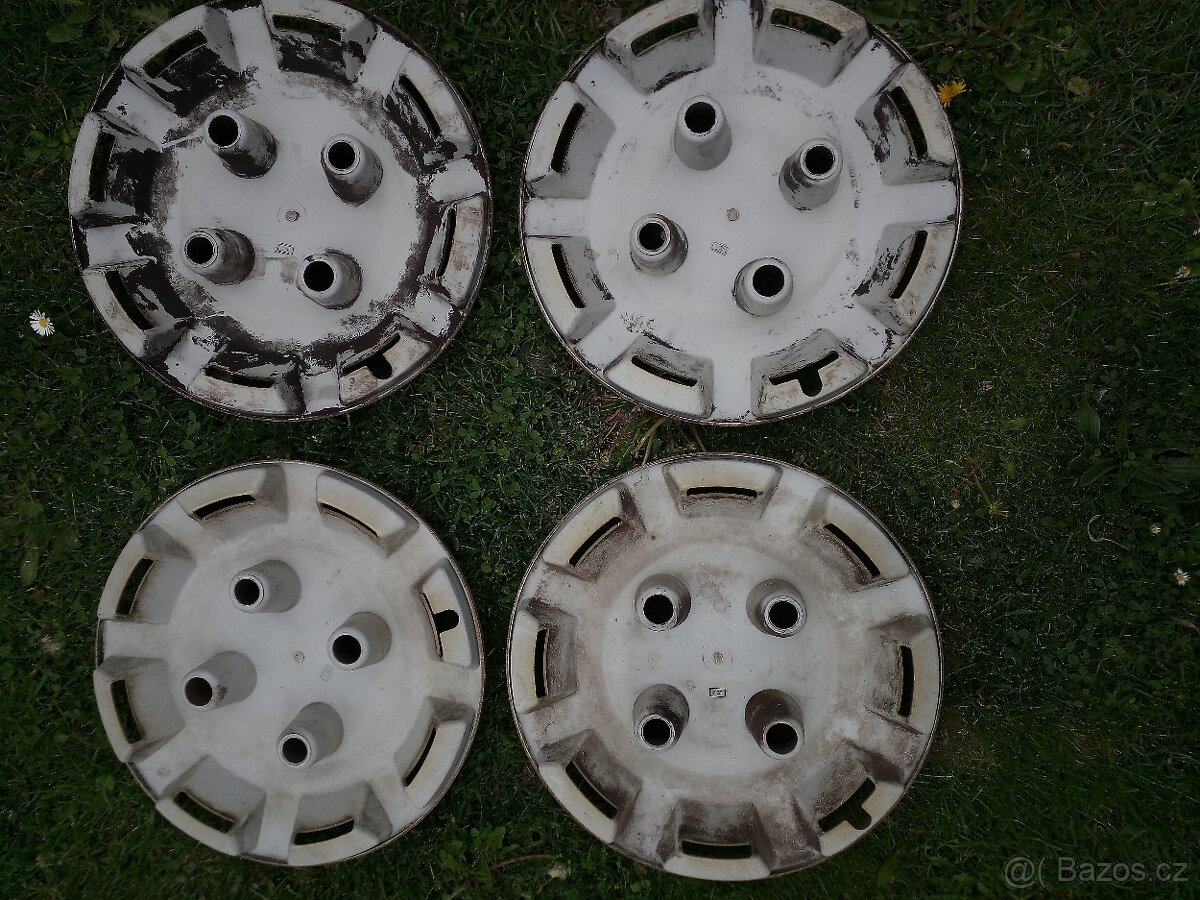 Dobové poklice škoda 120 - 2
