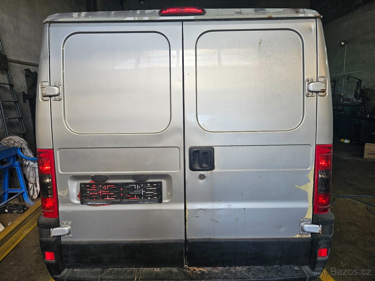 Peugeot boxer 2.8 hdi rv 2005 - 2