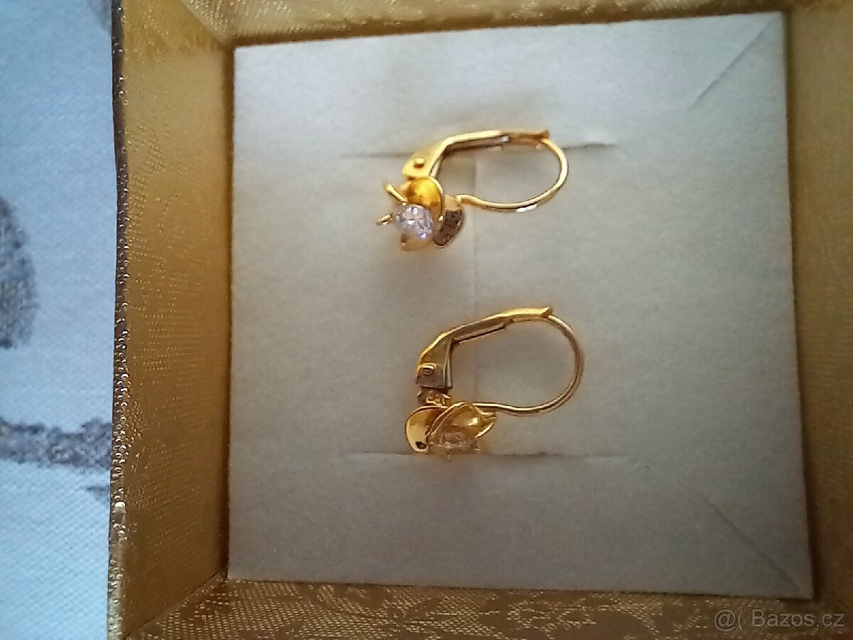 Zlaté náušnice kytičky - 2