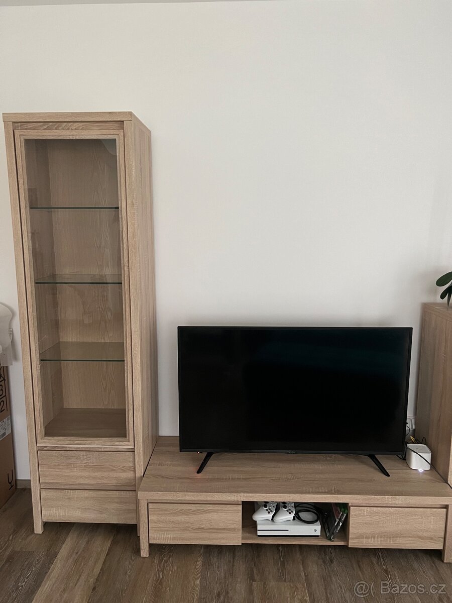 Obývací stěna - 2