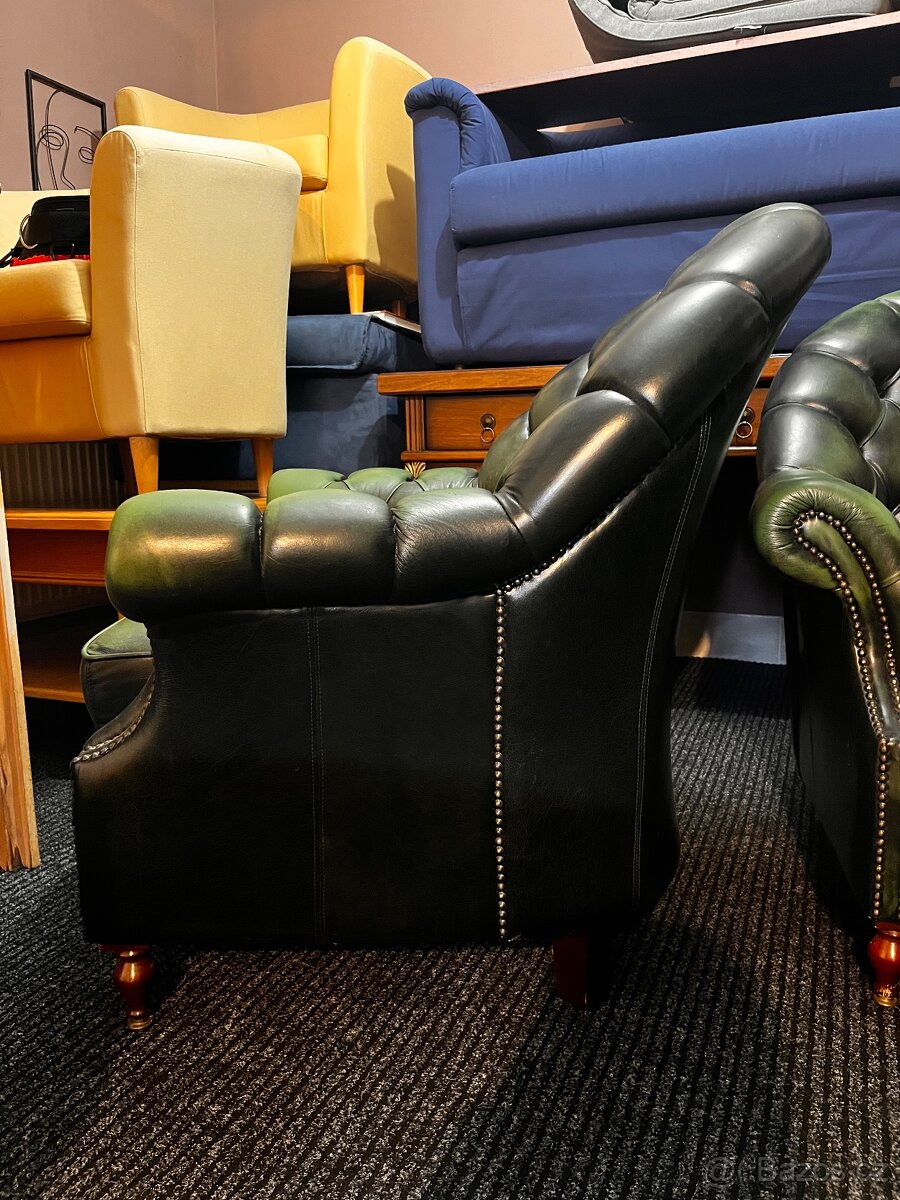 Kožené křeslo v anglickém stylu - 2