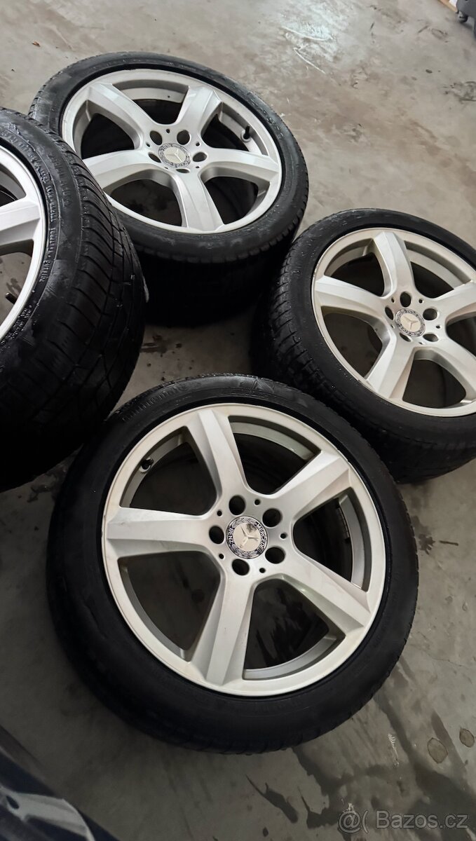 Kola 255/40/R18 originál Mercedes Benz, původně CLS. - 2