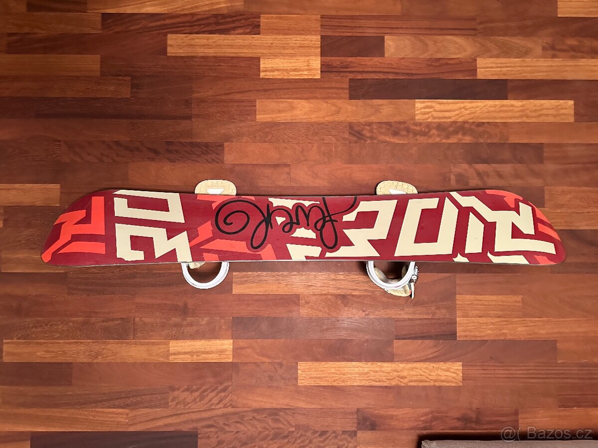 Prodám snowboard Ride Fever 150 + vázání Burton Lexa - 2