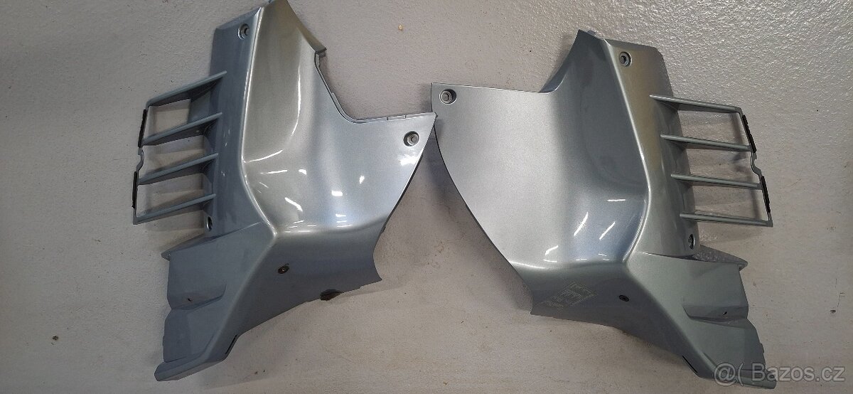 Části kapotáže Kawasaki GTR 1400 - 2