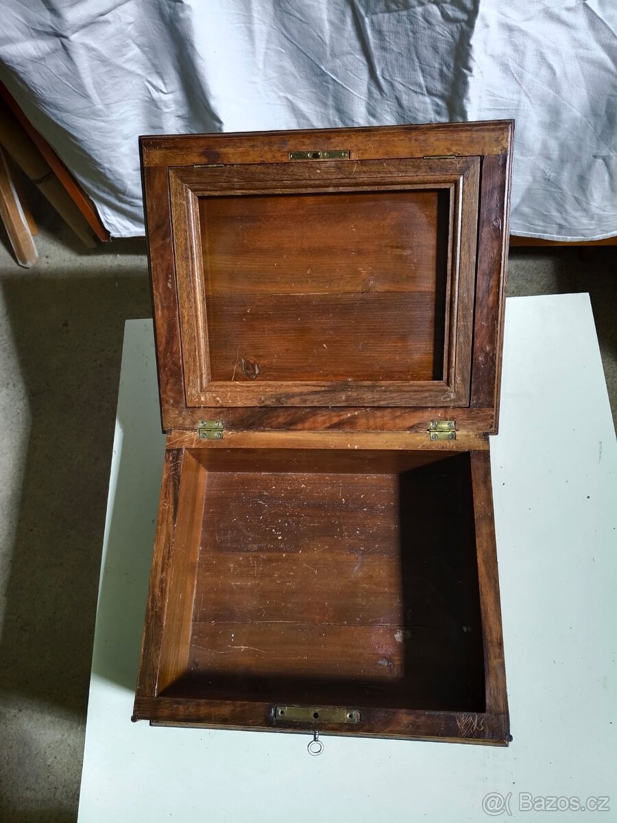 Starožitná dřevěná kazeta / šperkovnice s intarzií - 2