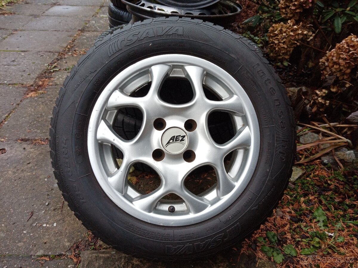 Obutá Alu kola 14ky 4x100 RENAULT DACIA NISSAN - dobírka - 2