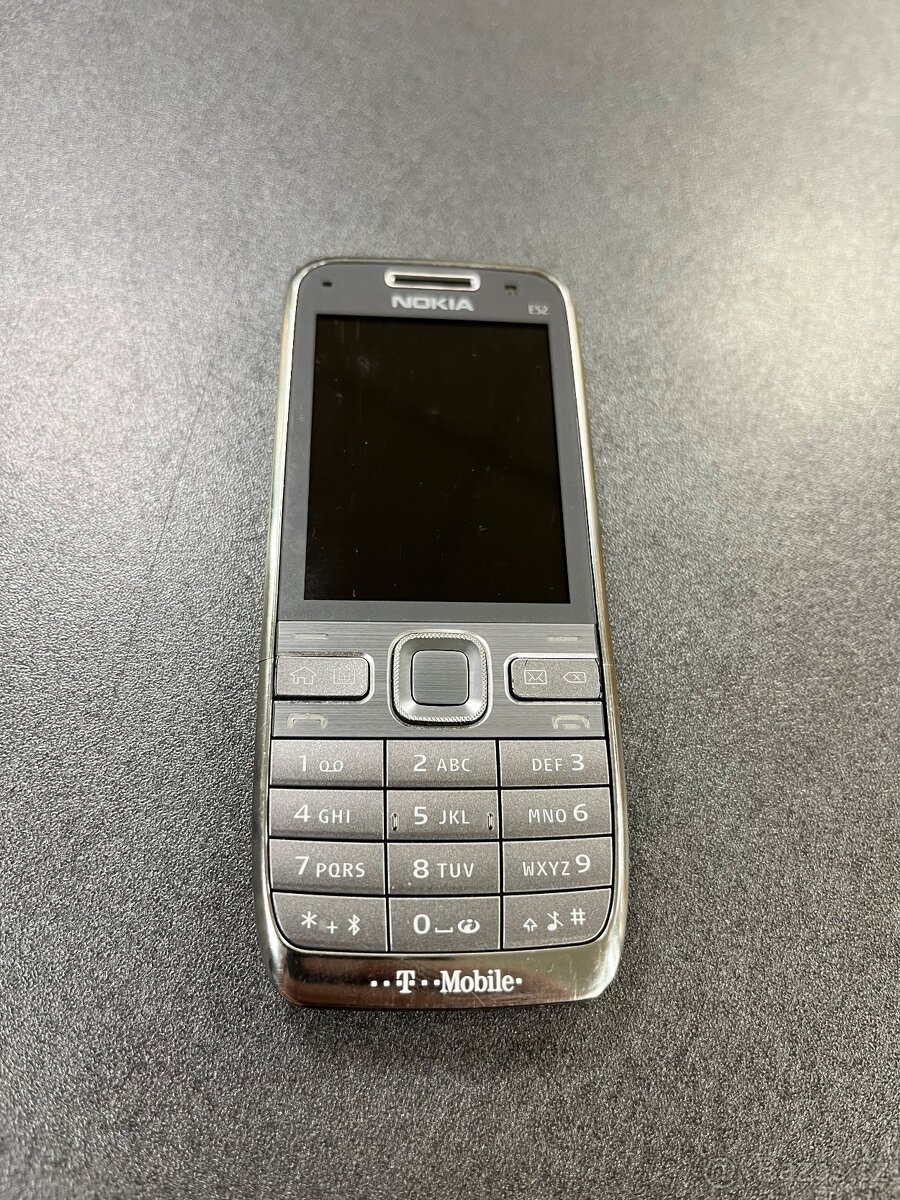 Nokia E52 - 2