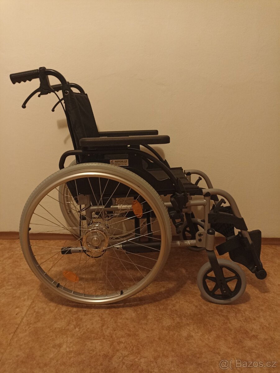 Invalidní vozík BREEZY PARIX2 standardní - 2