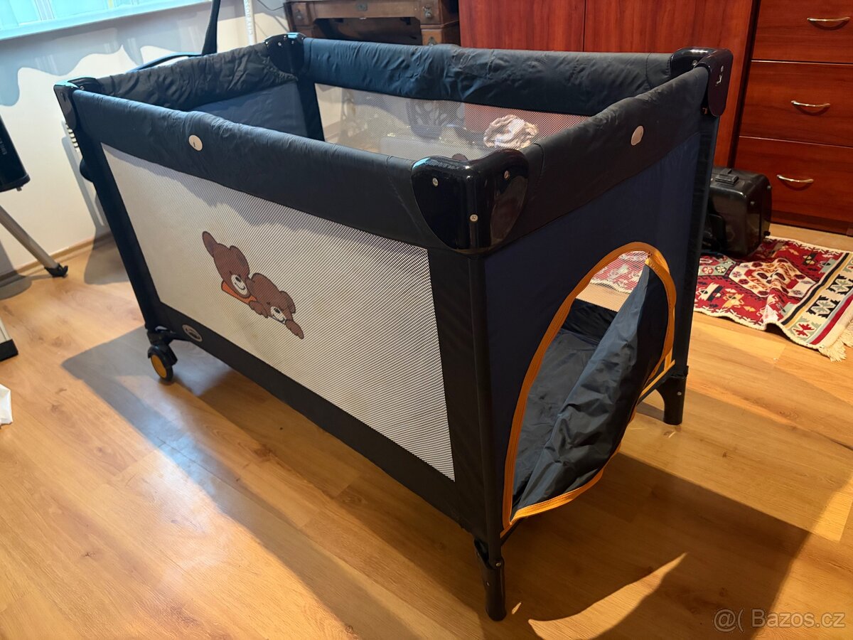 Cestovní postýlka - 2