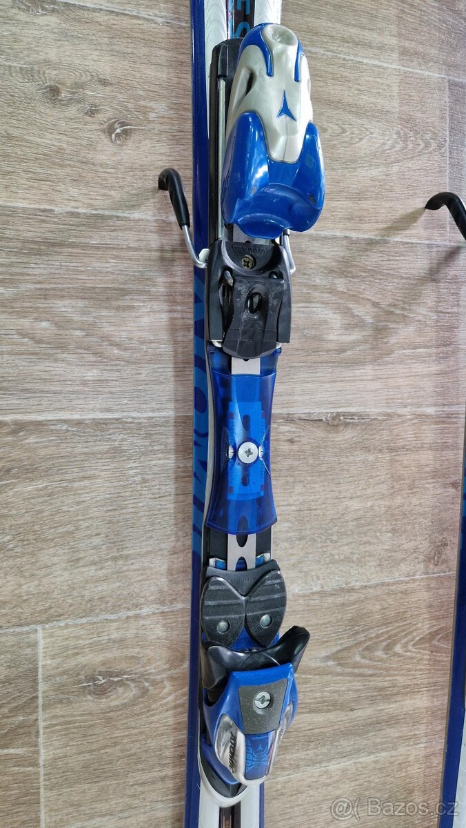 Sjezdové lyže Atomic - 2