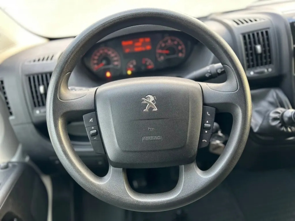 Peugeot Boxer - 2