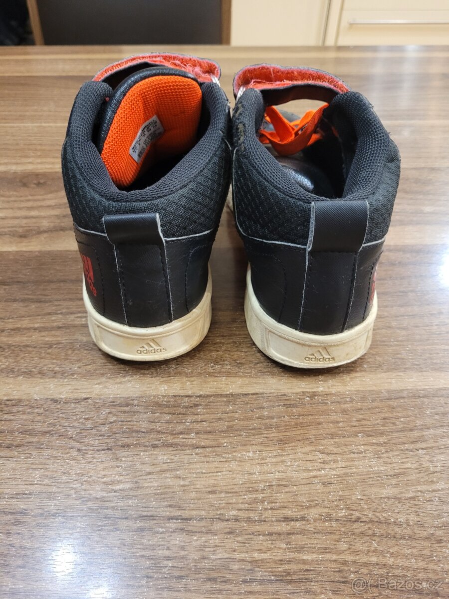 Dětské boty Adidas vel.34 - 2
