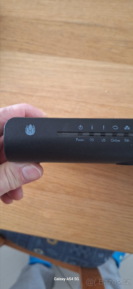 UPC kabelový modem Technicolor - 2