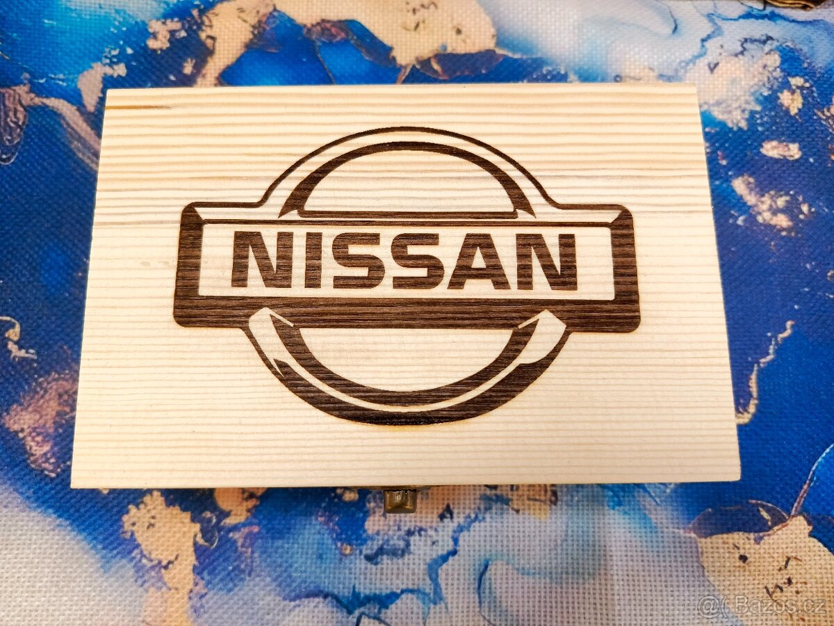 Dřevěná krabička Nissan - 2